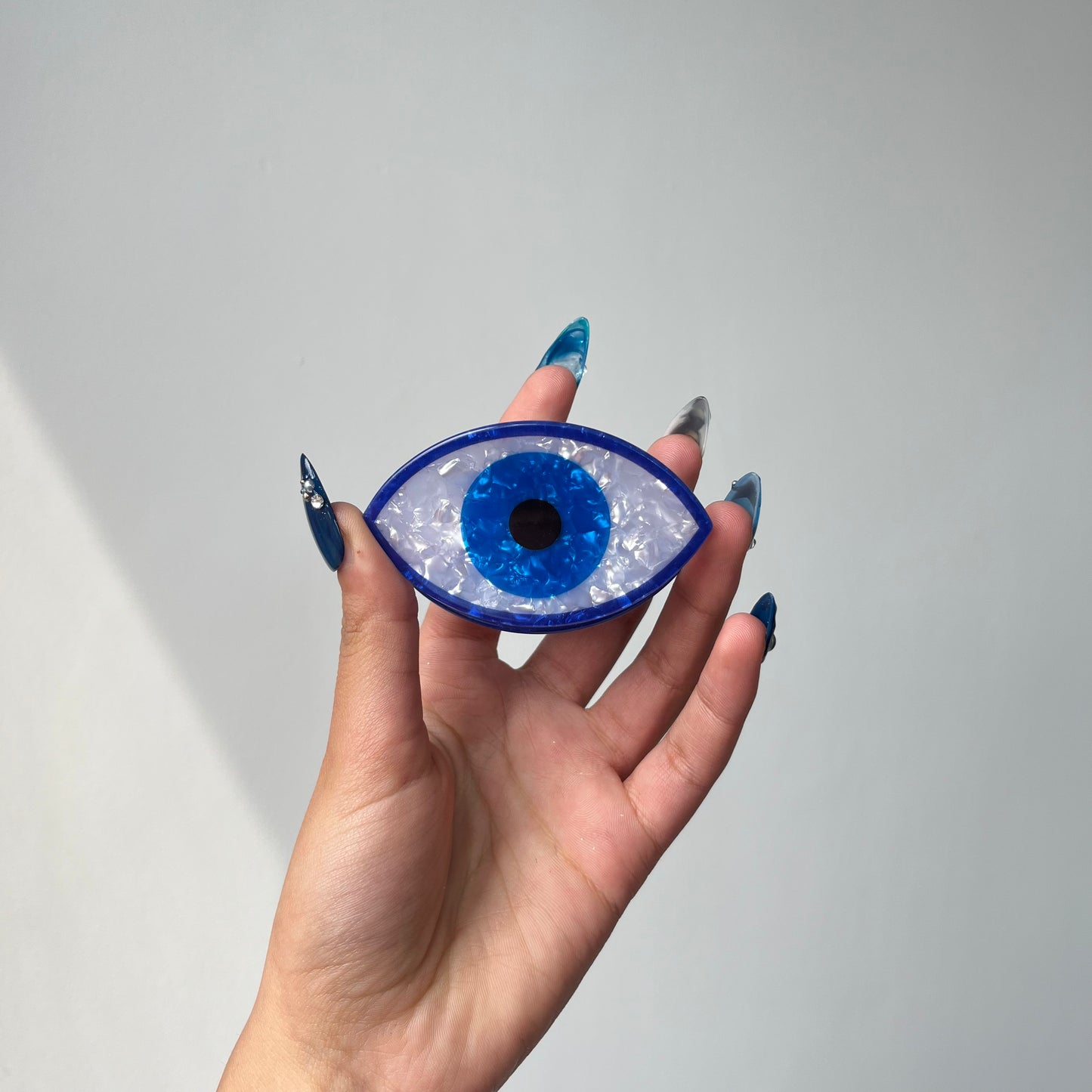 Evil Eye Hair Claw Set β Round & Oval Acrylic Claw Clips for Protection & Style
