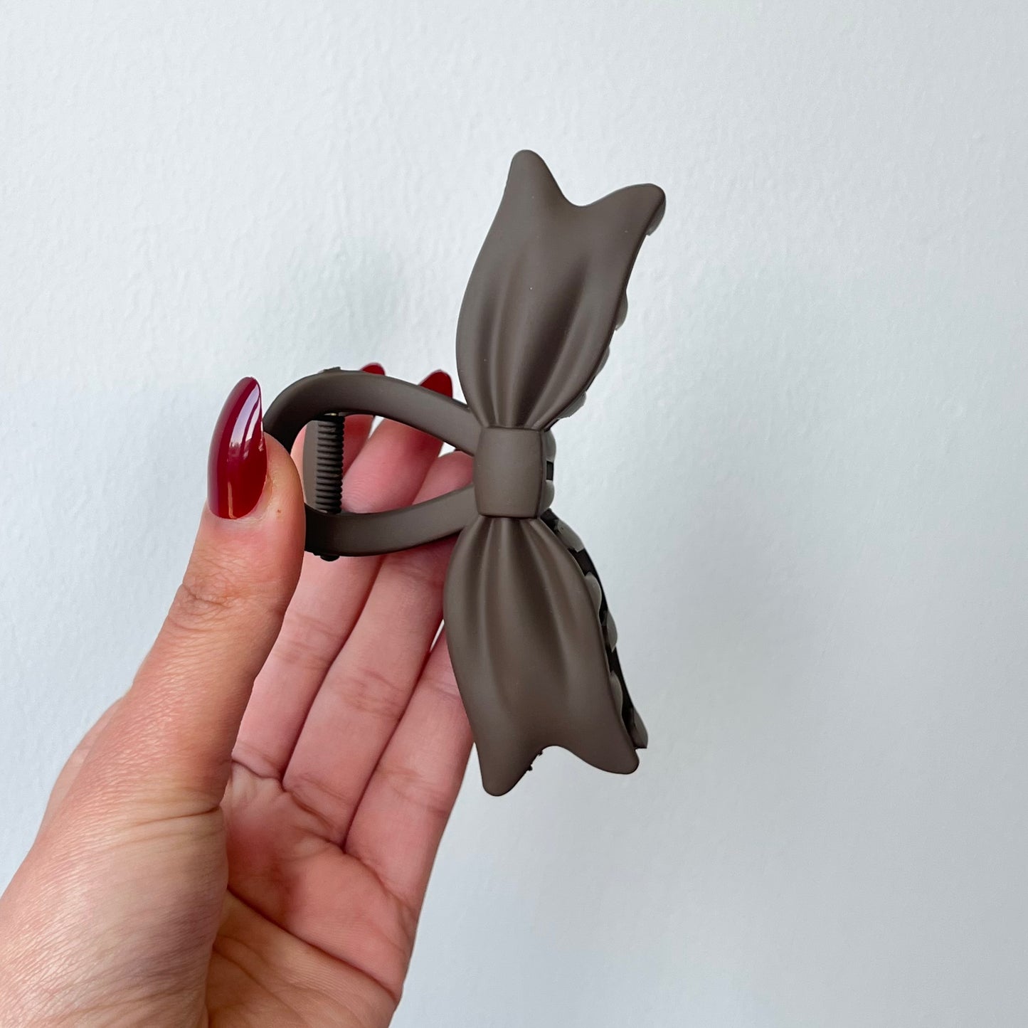 Matte Bow Hair Claw Clip β Elegant Soft Touch Ribbon Claw for Women & Girls